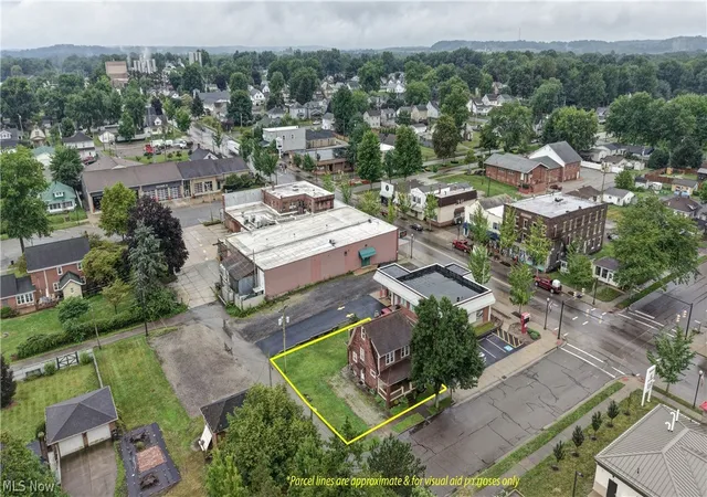 Photo 33 of Single family home for sale at 121 2nd Street SE, Brewster, OH 44613 | MLS# 5237636 | Listing updated on 2026-09-14