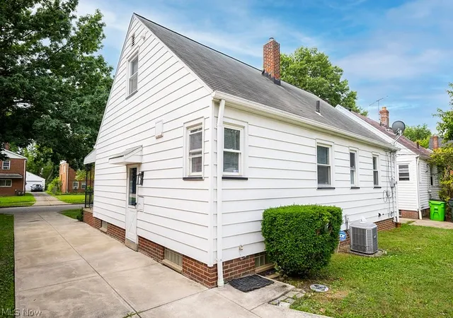 Photo 3 of Single family home for sale at 21101 Crystal Ave, Euclid, OH 44123 | MLS# 5237533 | Listing updated on 2026-09-29