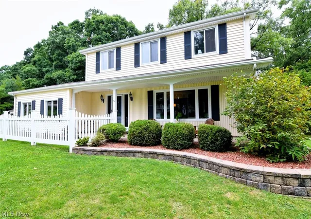 Photo 3 of Single family home for sale at 9145 Mercer Ln, Brecksville, OH 44141 | MLS# 5233154 | Listing updated on 2026-09-11