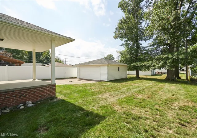 Photo 27 of Sale Pending at 29581 Robert St, Wickliffe, OH 44092 | MLS# 5235943 | Listing updated on 2026-09-12
