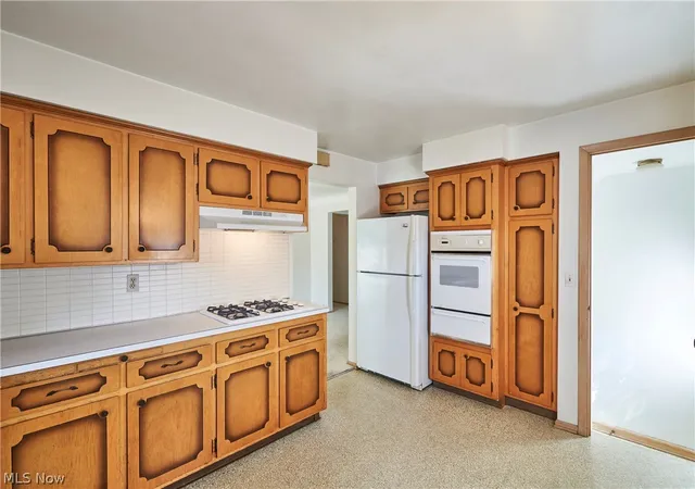 Photo 3 of Sale Pending at 29581 Robert St, Wickliffe, OH 44092 | MLS# 5235943 | Listing updated on 2026-09-12