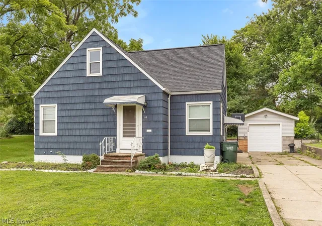 Photo 2 of Single family home for sale at 115 Wheelock Dr, Bedford, OH 44146 | MLS# 5237714 | Listing updated on 2026-09-04