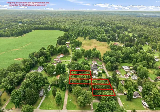 Photo 32 of Single family home for sale at 3493 Shadyside Dr, Hubbard, OH 44425 | MLS# 5237359 | Listing updated on 2026-10-06