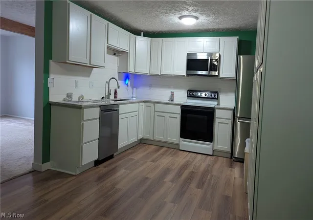 Photo 2 of Condo for sale at 7376 Willow Run Dr, Mentor, OH 44060 | MLS# 5236352 | Listing updated on 2026-09-08
