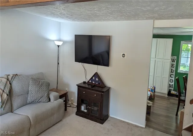 Listing Photo 5 - Condo for sale in building located at 7376 Willow Run Dr, Mentor, OH 44060