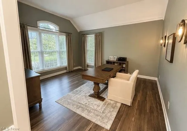 Photo 3 of Single family home for sale at 6428 Tallwood Cir NW, Canton, OH 44718 | MLS# 5237315 | Listing updated on 2026-09-29