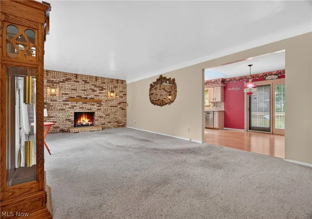 Photo 3 of Single family home for sale at 1164 Edgecliff Dr, Bedford, OH 44146 | MLS# 5237577 | Listing updated on 2026-10-01