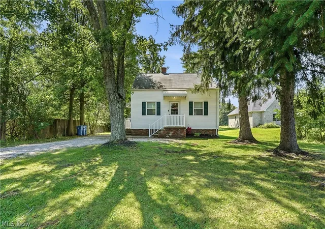 Photo 3 of Single family home for sale at 26571 Sprague Rd, Columbia Station, OH 44028 | MLS# 5237853 | Listing updated on 2026-09-22