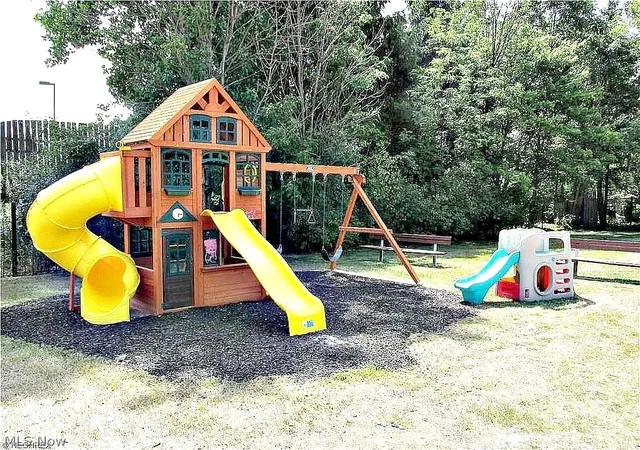 Photo 32 of Condo for sale at 5700 York Dr, Cleveland, OH 44124 | MLS# 5237863 | Listing updated on 2026-09-14