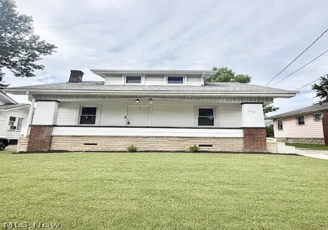 Photo 1 of Single family home for sale at 328 Marmion Ave, Youngstown, OH 44507 | MLS# 5236742 | Listing updated on 2026-09-28