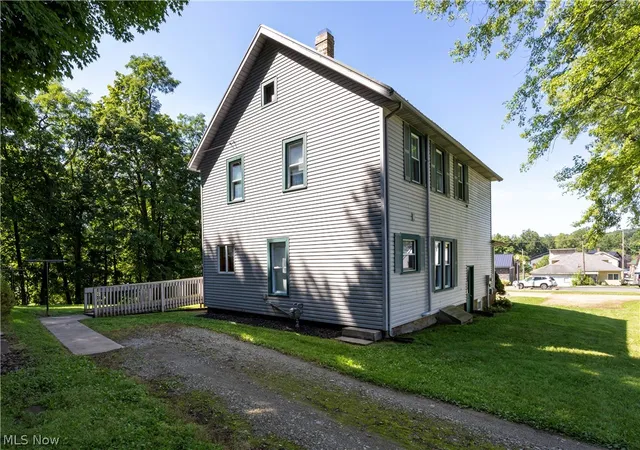 Photo 2 of Sale Pending at 132 Owen Ct, Fredericksburg, OH 44627 | MLS# 5238086 | Listing updated on 2026-09-06