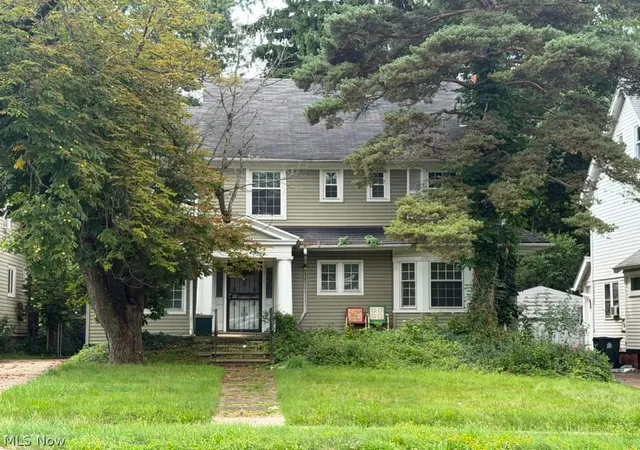 Photo 2 of Single family home for sale at 1676 Lee Rd, Cleveland, OH 44118 | MLS# 5238124 | Listing updated on 2026-09-11