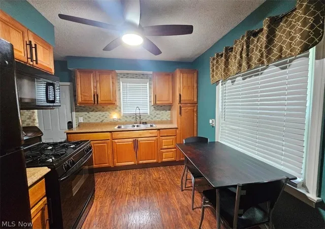 Photo 3 of Single family home for sale at 1368 Orlando Ave, Akron, OH 44320 | MLS# 5238107 | Listing updated on 2026-09-08