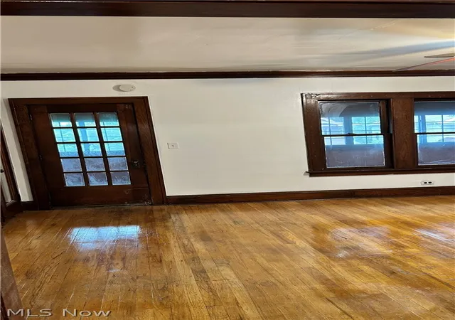Photo 4 of Sale Pending at 16122 Greyton Rd, Cleveland, OH 44112 | MLS# 5238109 | Listing updated on 2026-09-10