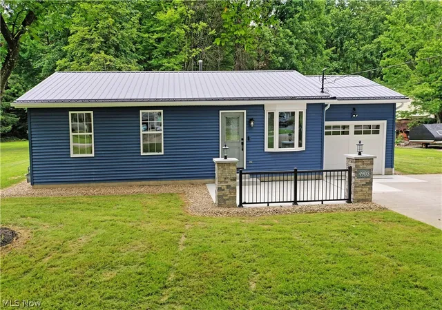 Photo 3 of Single family home for sale at 4903 Maple St, Vienna, OH 44473 | MLS# 5233323 | Listing updated on 2026-09-24