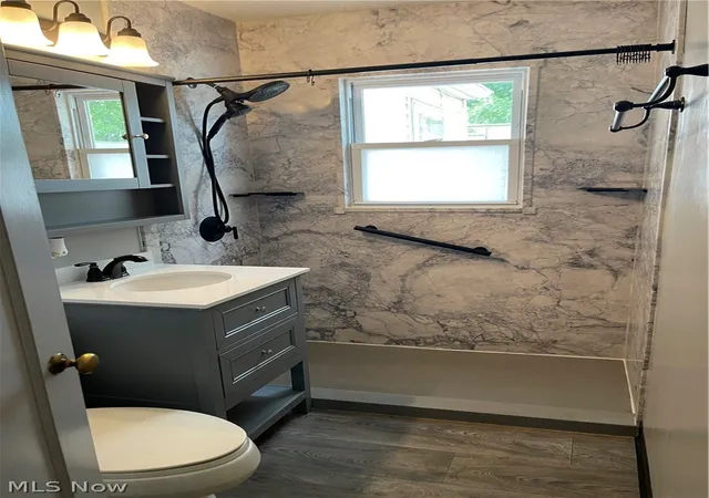 Photo 3 of Sale Pending at 757 Davies Ave, Akron, OH 44306 | MLS# 5238146 | Listing updated on 2026-09-11