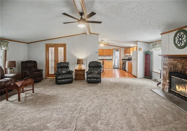 Photo 4 of Sale Pending at 209 Cherry Ave, Niles, OH 44446 | MLS# 5237220 | Listing updated on 2026-09-29