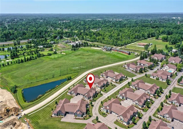 Photo 3 of Sale Pending at 1942 Woods Dr, Streetsboro, OH 44241 | MLS# 5238187 | Listing updated on 2026-09-21