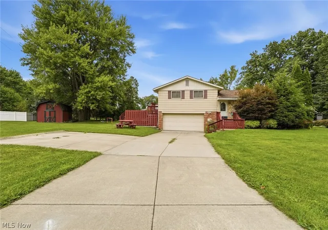 Photo 1 of Single family home for sale at 744 Edwards Dr, Berea, OH 44017 | MLS# 5238078 | Listing updated on 2026-09-04