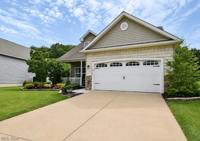 Photo 3 of Condo for sale at 1046 Spring Run Blvd, Painesville, OH 44077 | MLS# 5238000 | Listing updated on 2026-09-30