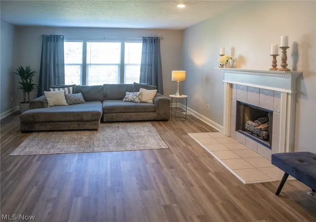 Photo 3 of Sale Pending at 7484 E Oralee Ln, Hudson, OH 44236 | MLS# 5237966 | Listing updated on 2026-09-18