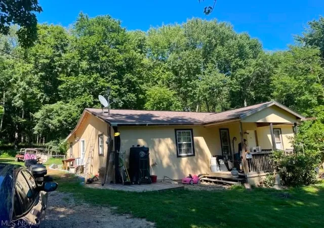 Photo 1 of Single family home for sale at 577 County Rd 68, Toronto, OH 43964 | MLS# 5238288 | Listing updated on 2026-09-02