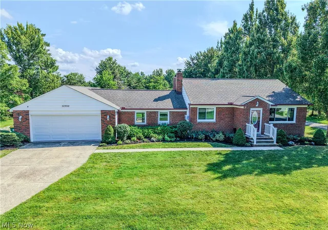 Photo 1 of Single family home for sale at 31950 Chardon Rd, Willoughby Hills, OH 44094 | MLS# 5238084 | Listing updated on 2026-09-08