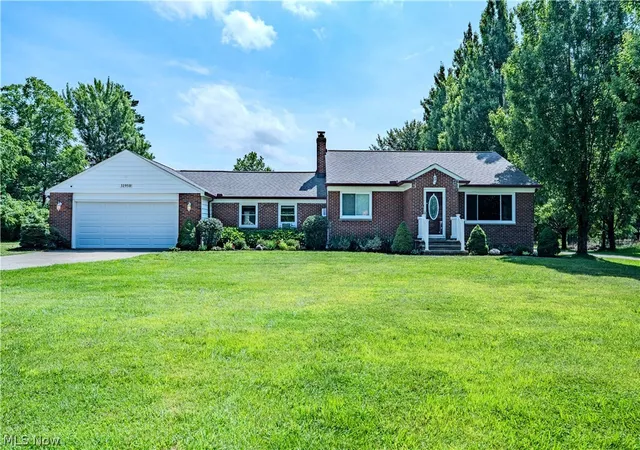 Photo 46 of Single family home for sale at 31950 Chardon Rd, Willoughby Hills, OH 44094 | MLS# 5238084 | Listing updated on 2026-09-08