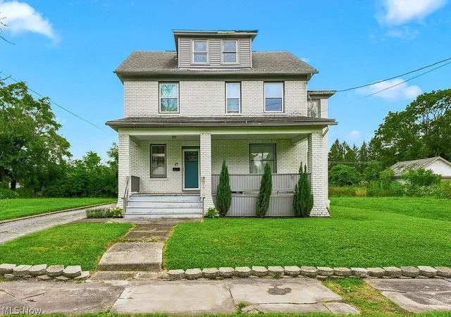 Single family home for sale at 25 Russell Ave, Niles, OH 44446 | MLS# 5237728