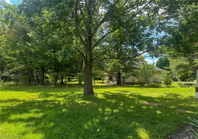 Photo 50 of Sale Pending at 11 Mohawk Dr, Girard, OH 44420 | MLS# 5238235 | Listing updated on 2026-09-16