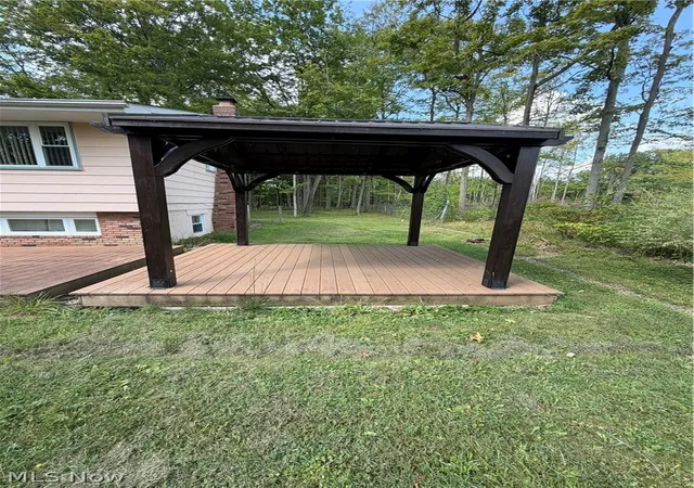 Photo 4 of Sale Pending at 9299 Gilbert Rd, Ravenna, OH 44266 | MLS# 5238315 | Listing updated on 2026-09-08