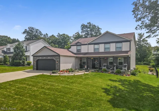 Photo 3 of Sale Pending at 3044 Greenwich Ln, Brunswick, OH 44212 | MLS# 5238307 | Listing updated on 2026-09-04