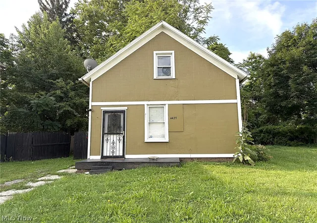 Photo 1 of Single family home for sale at 4429 Hyde Ave, Cleveland, OH 44109 | MLS# 5238433 | Listing updated on 2026-09-06