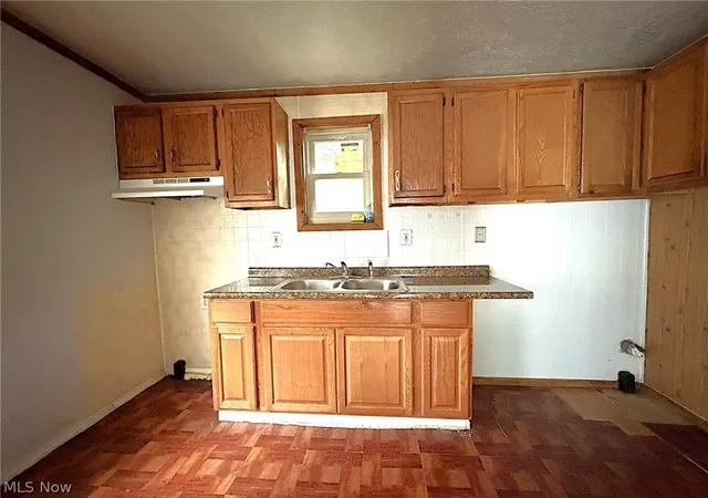 Photo 2 of Single family home for sale at 4429 Hyde Ave, Cleveland, OH 44109 | MLS# 5238433 | Listing updated on 2026-09-06