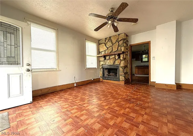 Photo 4 of Single family home for sale at 4429 Hyde Ave, Cleveland, OH 44109 | MLS# 5238433 | Listing updated on 2026-09-06