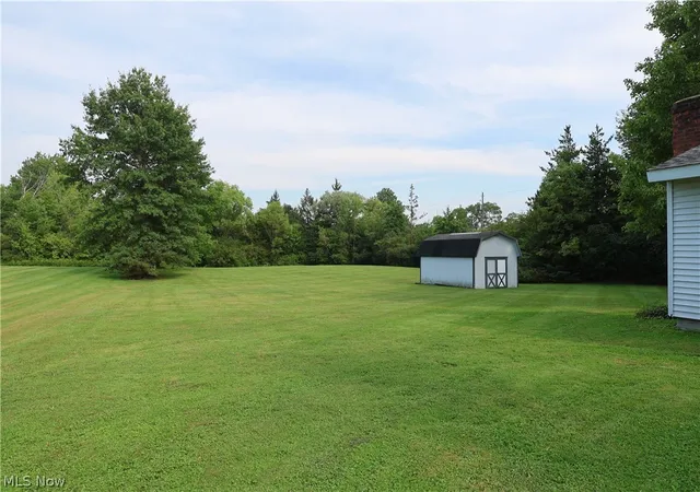 Photo 3 of Single family home for sale at 13845 Fox Hills Dr, Novelty, OH 44072 | MLS# 5233909 | Listing updated on 2026-09-02