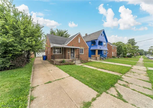 Photo 3 of Single family home for sale at 11303 Thrush Ave, Cleveland, OH 44111 | MLS# 5238492 | Listing updated on 2026-09-11