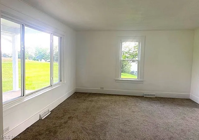 Photo 3 of Single family home for sale at 68022 Morristown Flushing Rd, Belmont, OH 43718 | MLS# 5237808 | Listing updated on 2026-09-29