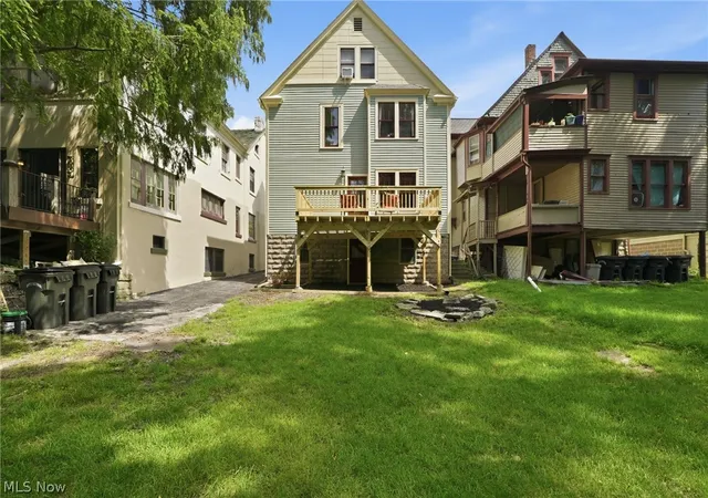 Photo 38 of Single family home for sale at 425 West Ave, Elyria, OH 44035 | MLS# 5236104 | Listing updated on 2026-09-09