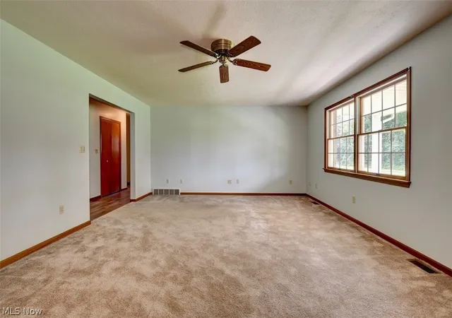 Photo 3 of Single family home for sale at 3446 South Ave Se, New Philadelphia, OH 44663 | MLS# 5237633 | Listing updated on 2026-09-25