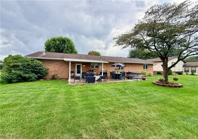 Photo 3 of Single family home for sale at 447 Rosch Ct Sw, New Philadelphia, OH 44663 | MLS# 5238445 | Listing updated on 2026-10-05