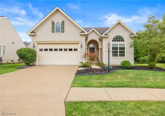 Photo 2 of Single family home for sale at 5052 Forestland Ct, Brunswick, OH 44212 | MLS# 5238264 | Listing updated on 2026-09-13