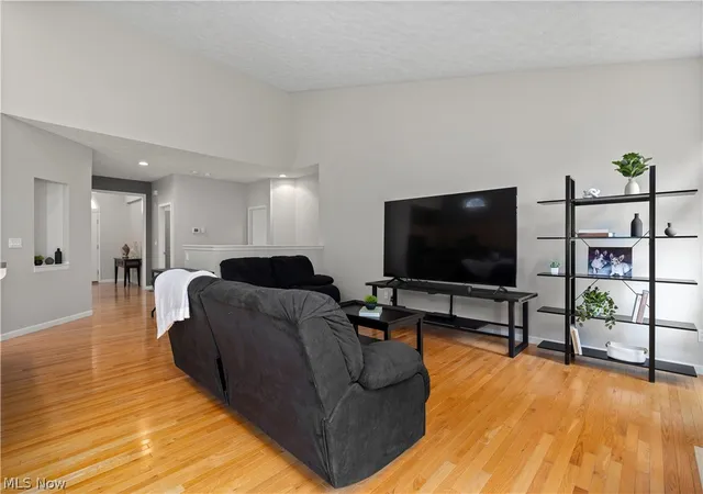 Photo 4 of Single family home for sale at 5052 Forestland Ct, Brunswick, OH 44212 | MLS# 5238264 | Listing updated on 2026-10-05