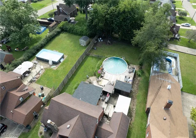 Photo 2 of Sale Pending at 217 Whipple Ave Nw, Canton, OH 44708 | MLS# 5237688 | Listing updated on 2026-09-16