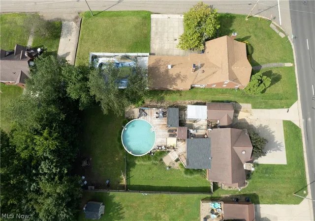Photo 3 of Sale Pending at 217 Whipple Ave Nw, Canton, OH 44708 | MLS# 5237688 | Listing updated on 2026-09-16