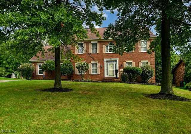 Photo 1 of Single family home for sale at 1035 Stratford Pl, Alliance, OH 44601 | MLS# 5237639 | Listing updated on 2026-09-10