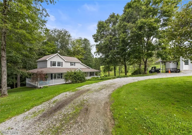 Photo 3 of Single family home for sale at 48211 Moore Rd, East Liverpool, OH 43920 | MLS# 5238255 | Listing updated on 2026-09-11