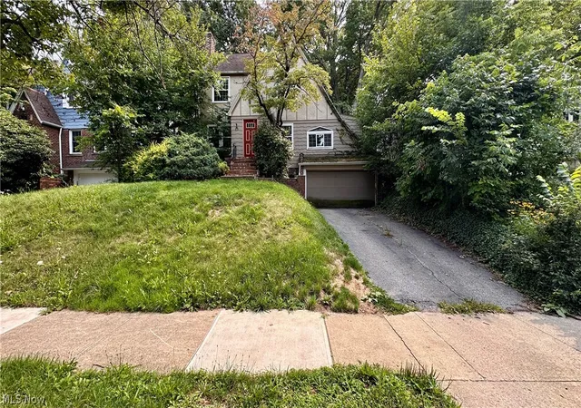 Photo 1 of Sale Pending at 3582 Meadowbrook Blvd, University Heights, OH 44118 | MLS# 5238399 | Listing updated on 2026-09-12