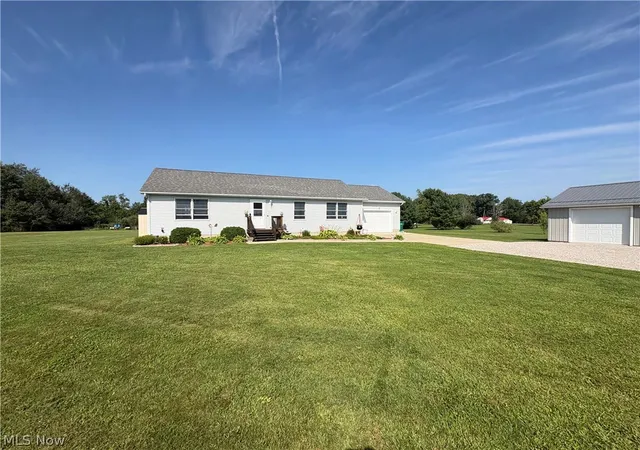 Photo 1 of Single family home for sale at 1093 Overly Rd, Jefferson, OH 44047 | MLS# 5238439 | Listing updated on 2026-09-11