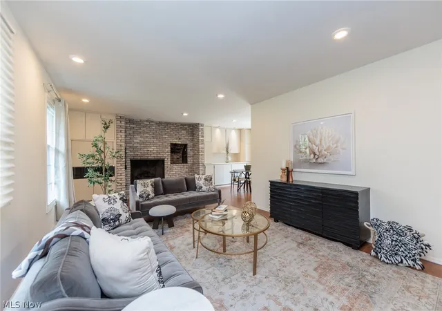 Photo 3 of Sale Pending at 1767 Larkspur Dr, Lyndhurst, OH 44124 | MLS# 5238393 | Listing updated on 2026-09-07